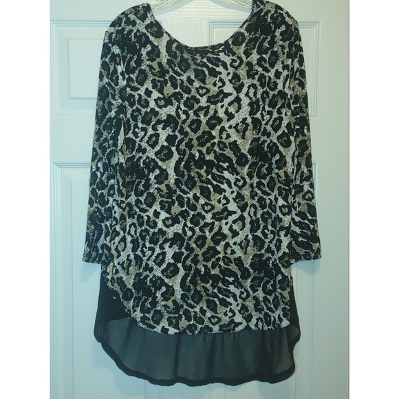 Kate And Mallory Animal Print Tunic Size Medium Scoop Neck Light-Weight Stretchy - Picture 2 of 6